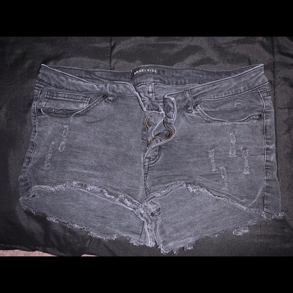 black cut off shorts